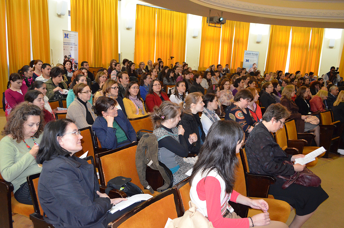 Lecţii de la părinţi pentru părinţi, în folosul copiilor