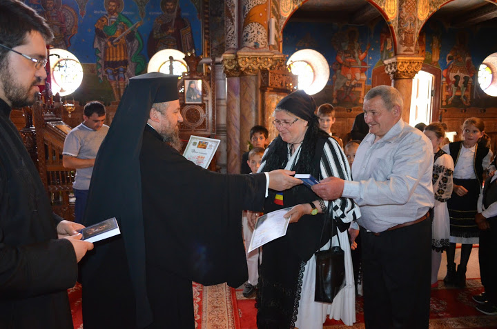 Etapa Eparhiei Devei a concursului „Sfânta Euharistie - lumina vieţii creştine”