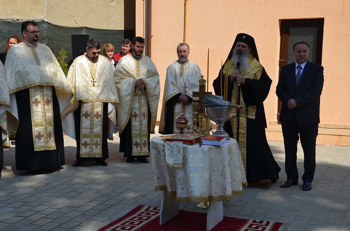 Primul centru de zi pentru persoane cu deficienţe de auz şi vorbire din regiunea Moldovei