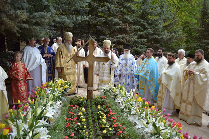 Mănăstirea Prislop şi-a sărbătorit hramul
