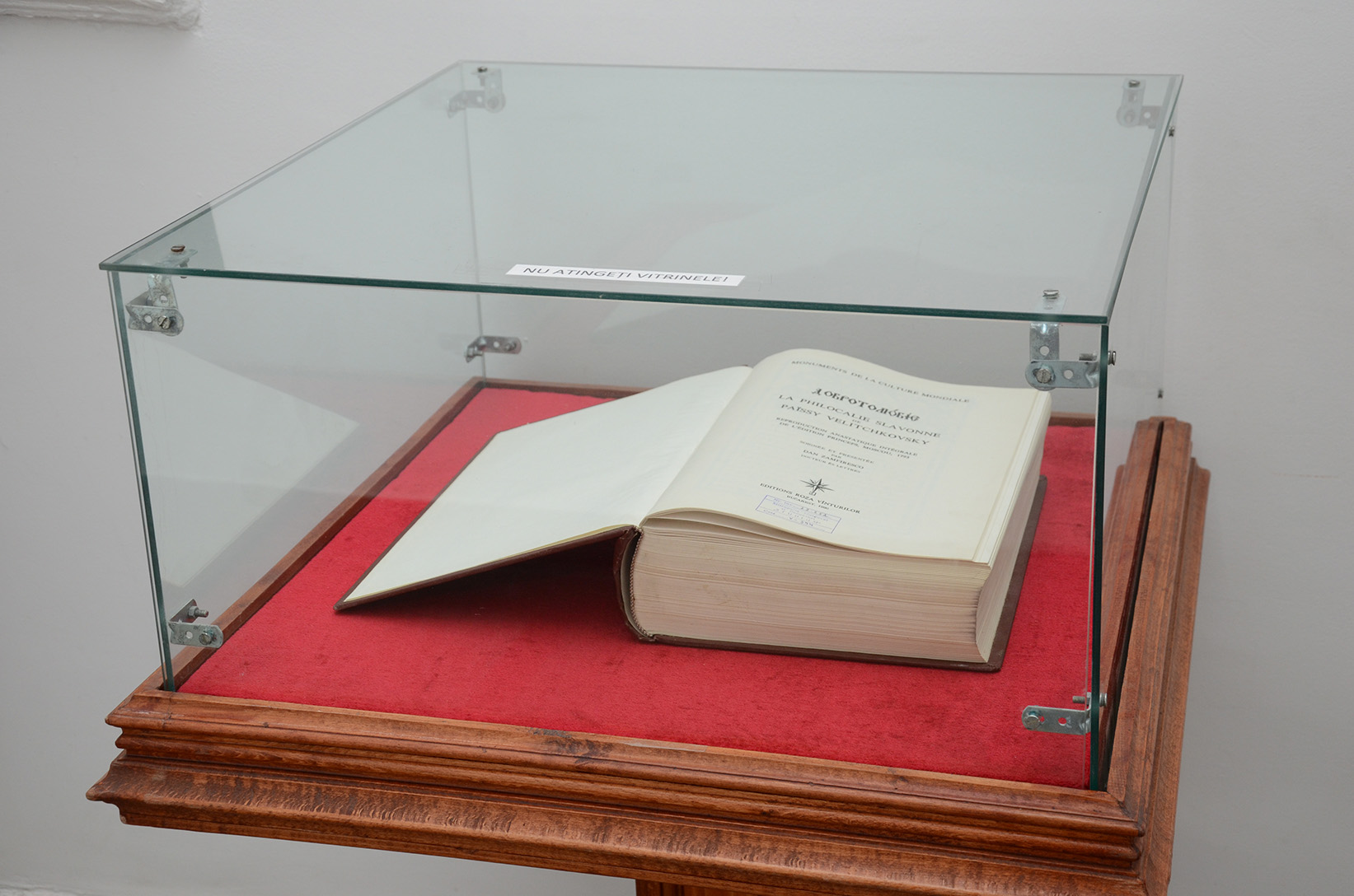 „Trăirea filocalică duce spre comuniunea euharistică“