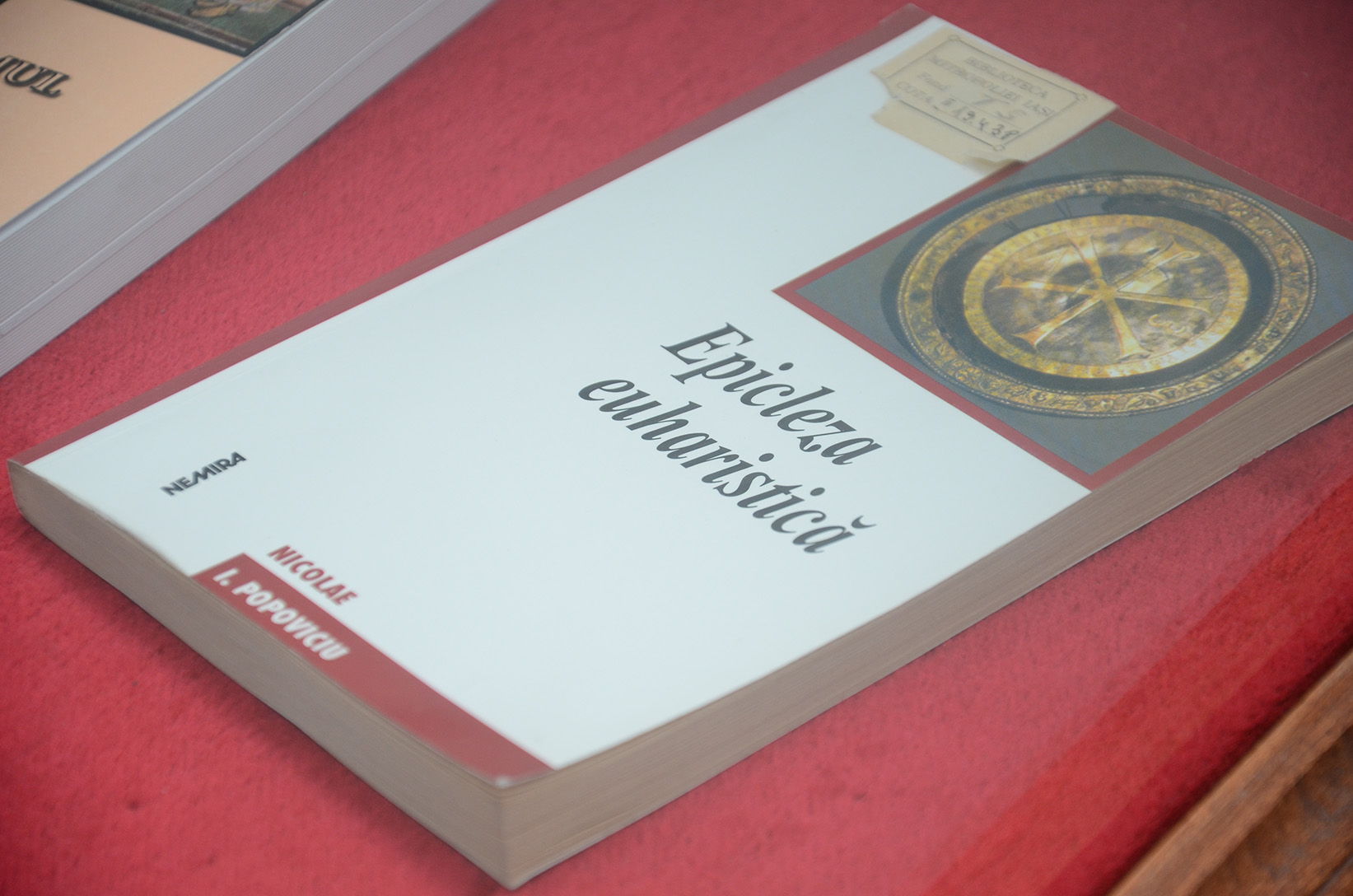 „Trăirea filocalică duce spre comuniunea euharistică“