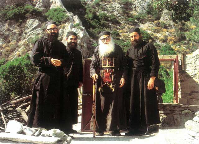 Ca să putem fi numiţi fii ai lui Dumnezeu trebuie să-i iubim pe toţi oamenii