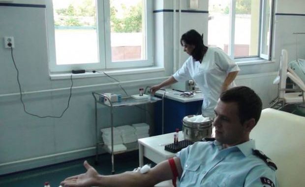 Activitate filantropică a militarilor ieşeni