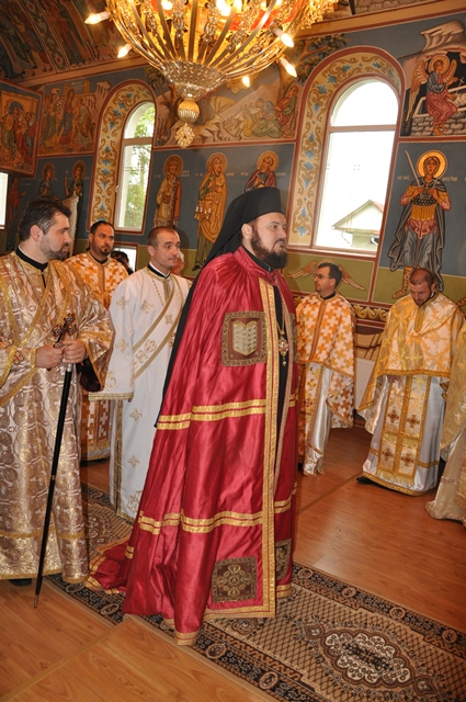 Resfinţirea bisericii din parohia Cernuc