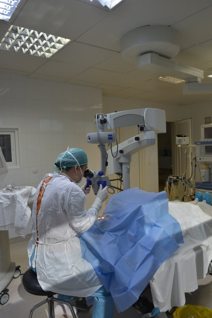 Campania umanitară „Ochii tăi sunt sănătoşi?” se prelungeşte la Spitalul „Providenţa”