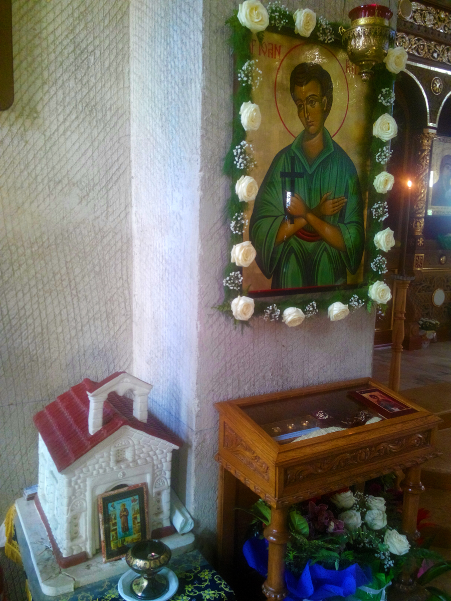 „Ne bucurăm pentru că în biserica noastră se află brâul şi fesul Sfântului Ioan Rusul“