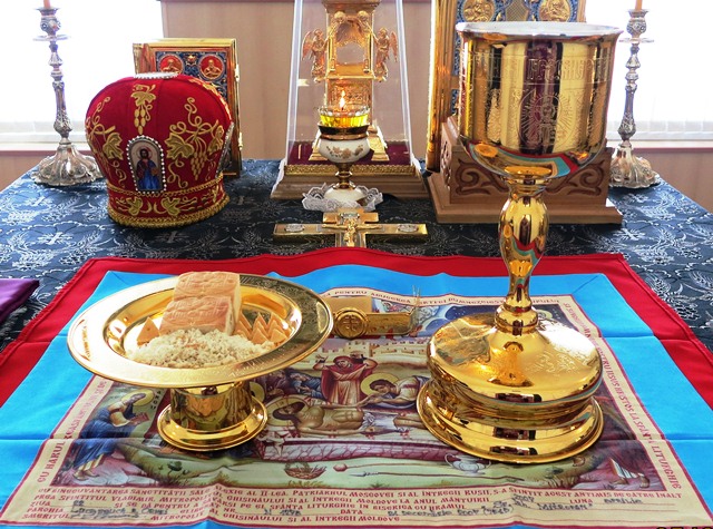 Fiind desăvârşiţi şi făcuţi pregătiţi pentru mâncare tare