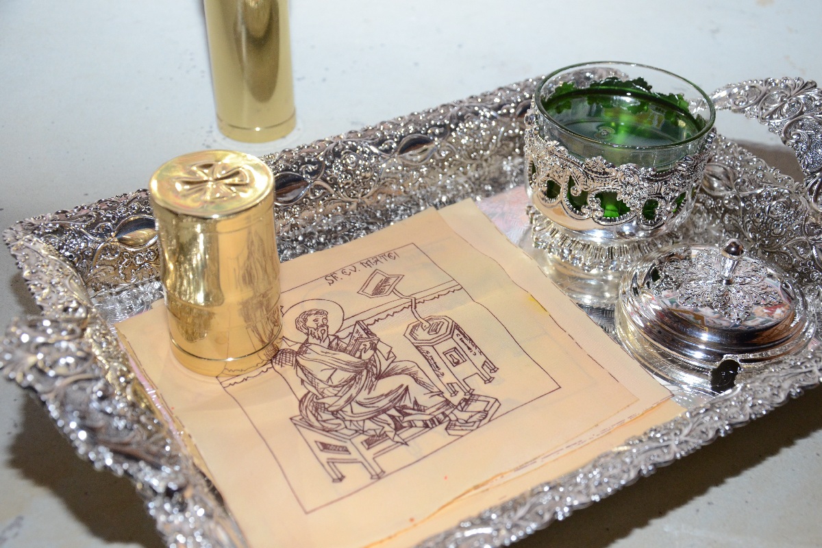 Şase ierarhi la sfinţirea noii biserici a Mănăstirii Popăuţi (Galerie FOTO) Şase ierarhi la sfinţirea noii biserici a Mănăstirii Popăuţi (Galerie FOTO)