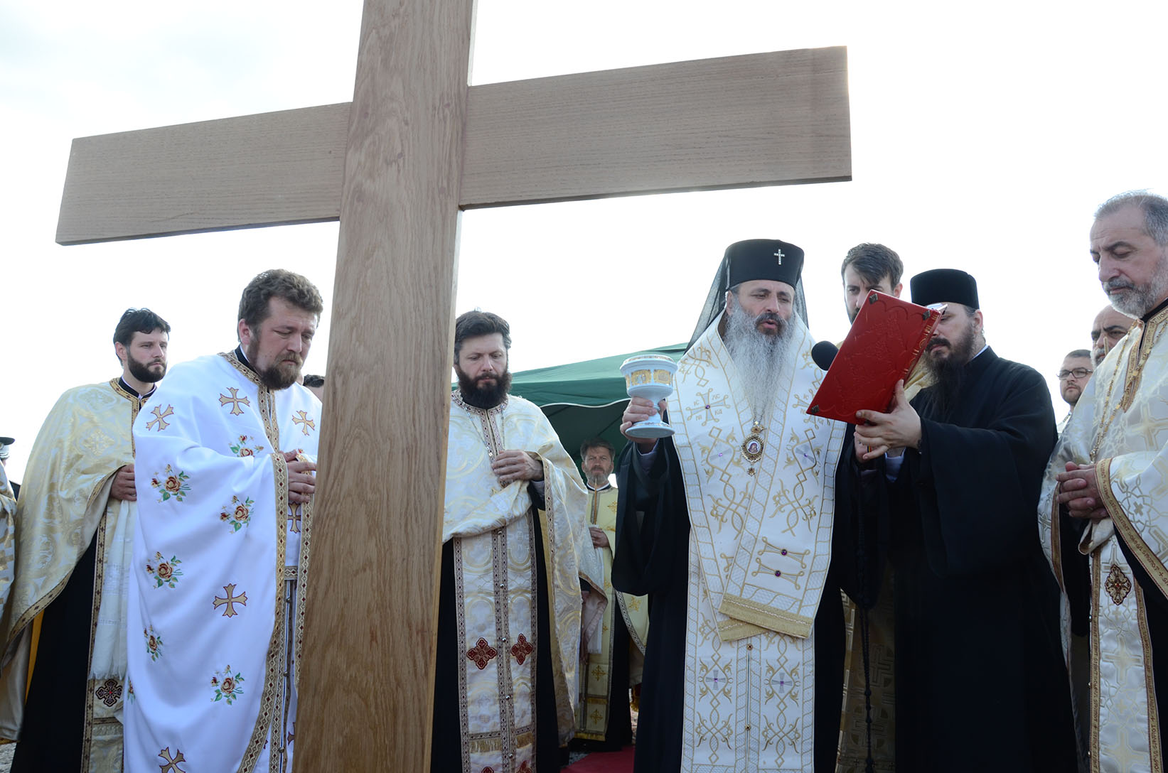 „Drumul care nu duce la biserică nu duce nicăieri“