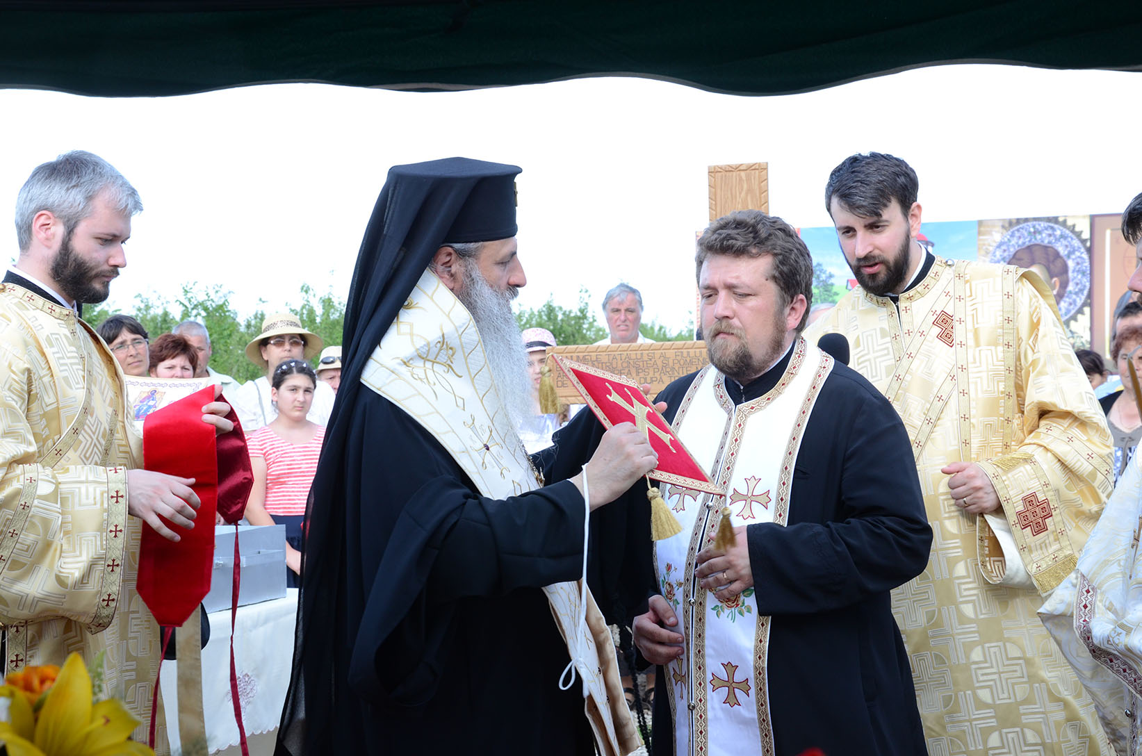 „Drumul care nu duce la biserică nu duce nicăieri“