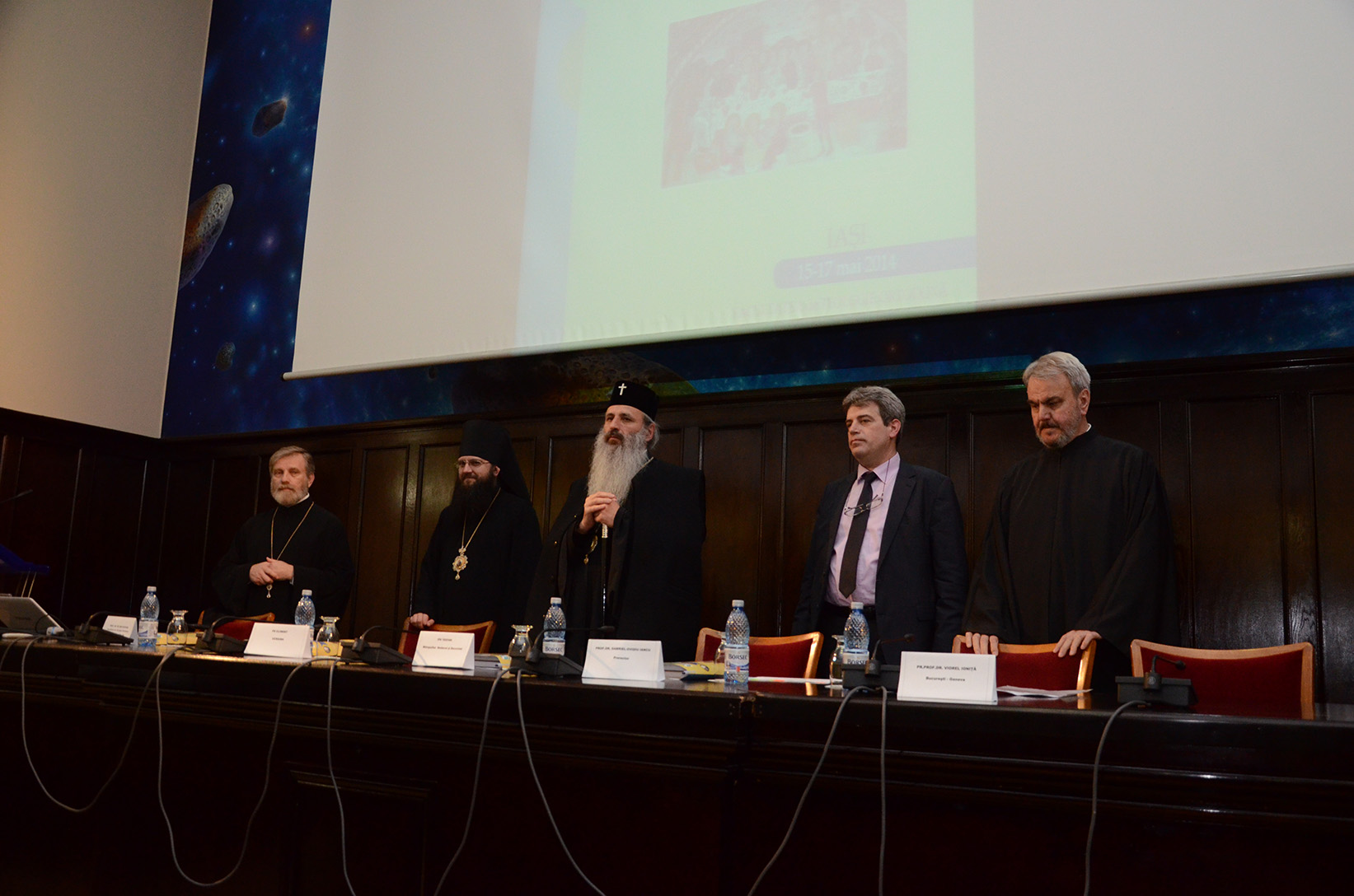 „Trăirea filocalică duce spre comuniunea euharistică“