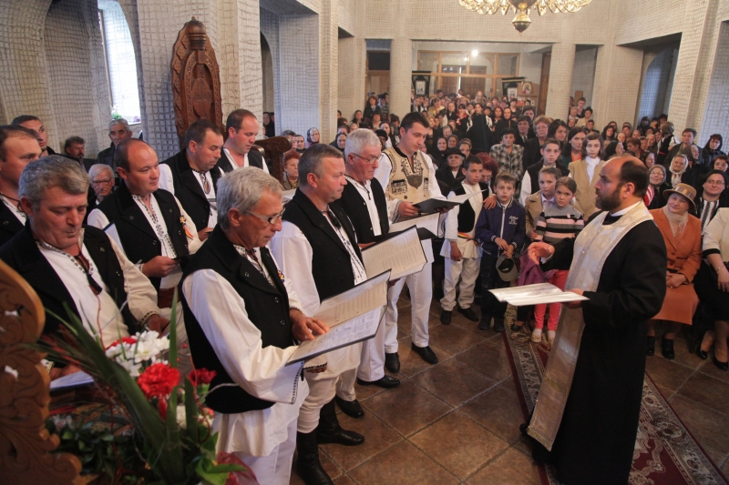 Sfintire de iconostas la Slimnic