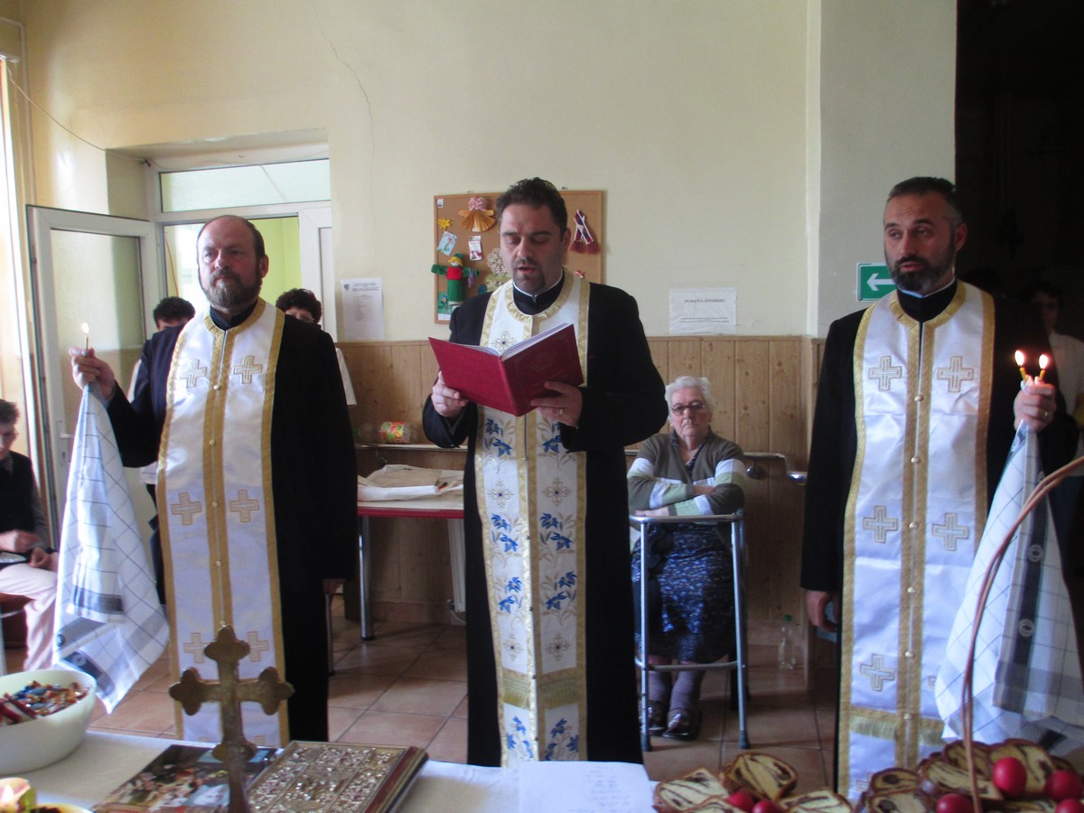 Eveniment social caritabil la Centrul de Îngrijire şi Asistenţă Socială Roman
