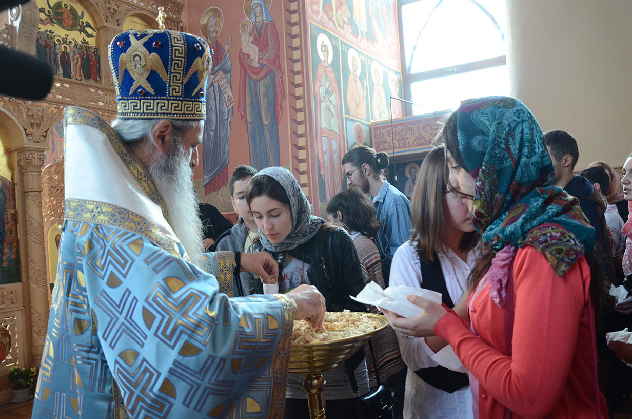 300 de elevi, la întâlnirea „Tânărul ieşean” (GALERIE FOTO)