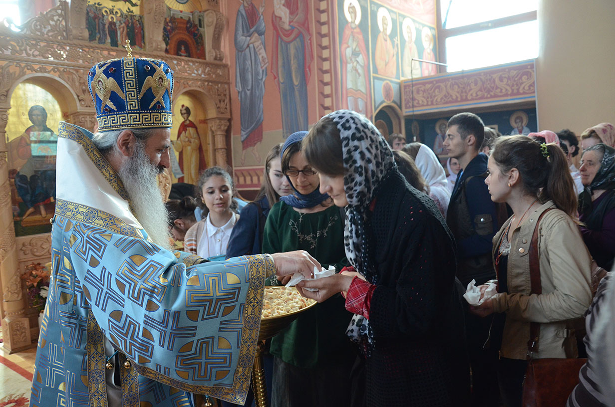 300 de elevi, la întâlnirea „Tânărul ieşean” (GALERIE FOTO)