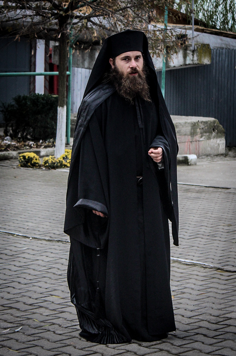 Doamne, ori voiesc, ori nu voiesc, mântuieşte-mă