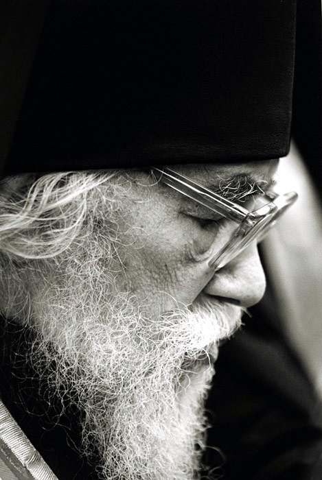 Dacă nu se folosește de tăcerea mea, nici de cuvântul meu nu poate să se folosească