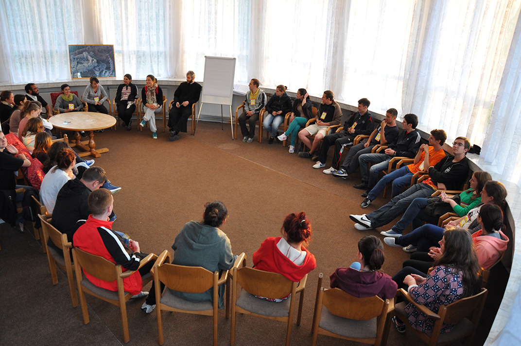 Săptămâna de formare pentru animatorii Taberei &quot;Floare de colţ &quot; de la Durău (GALERIE FOTO)