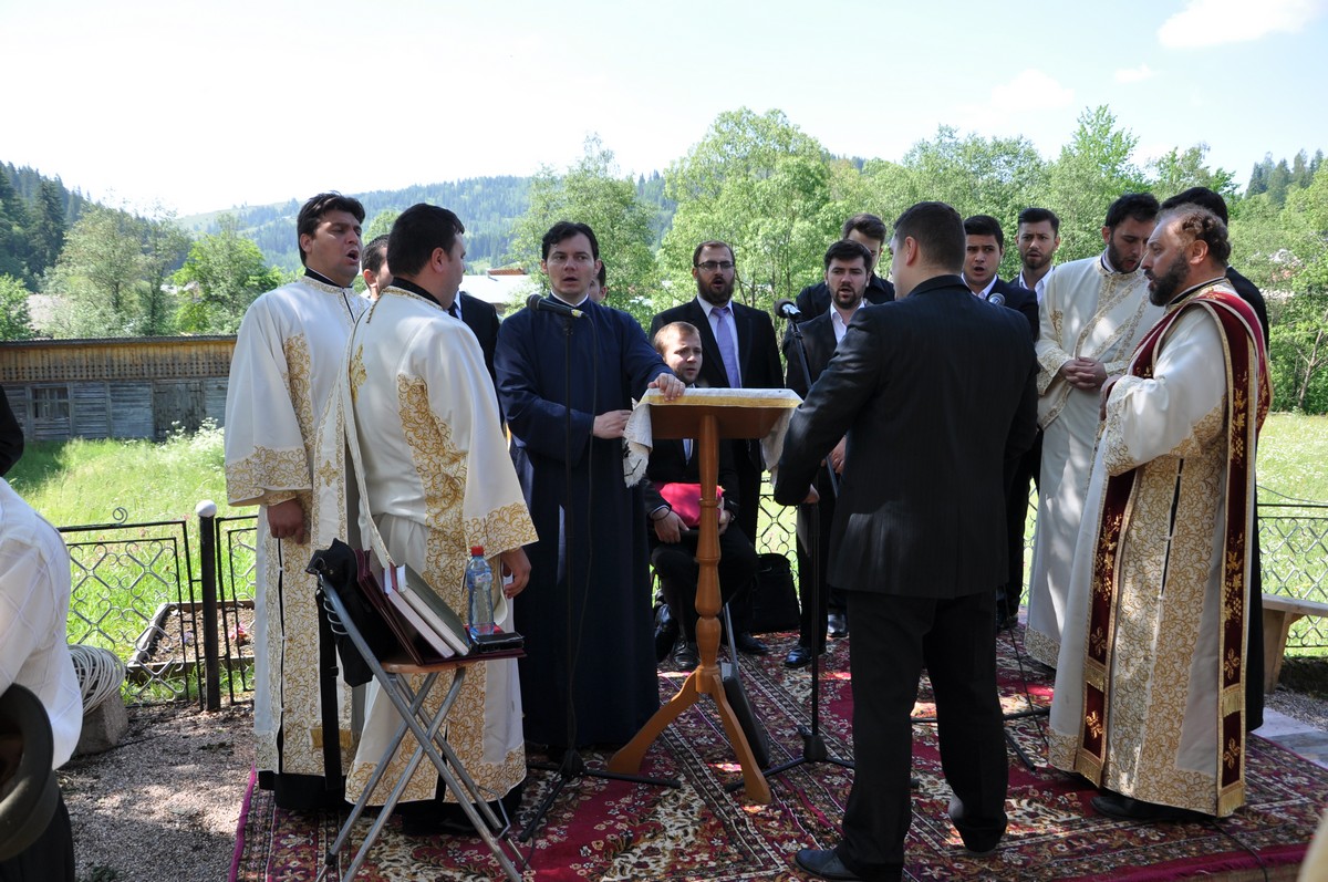 „Ziua Sfintei Treimi este sărbătoarea supremă a sufletului nostru“