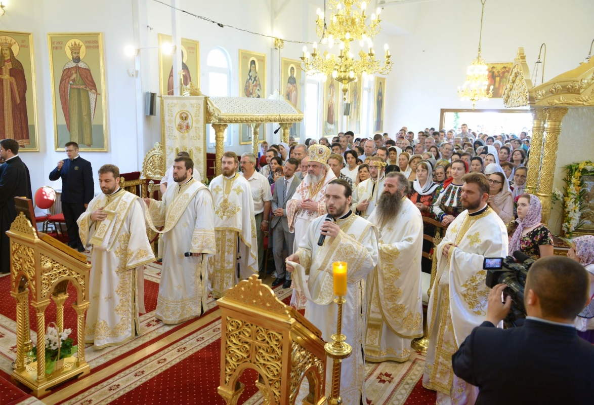 Sărbătoarea Sf. Ap. Petru şi Pavel la Paraclisul Catedralei Mântuirii Neamului