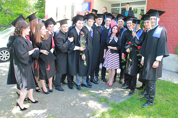 Curs festiv la Seminarul Teologic Liceal Ortodox „Sf. Ioan Iacob“ Dorohoi