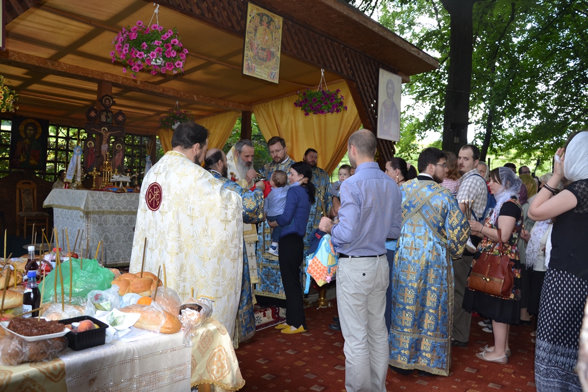 „Cei mai buni români au fost sfinții lui Dumnezeu”