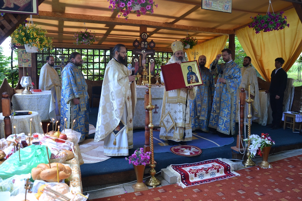 „Cei mai buni români au fost sfinții lui Dumnezeu”