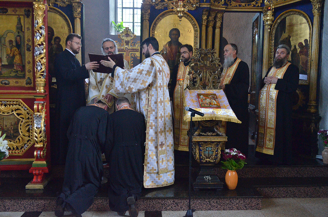 „Deşi Dumnezeu ştie că L-am trădat de atâtea ori, El nu ne întoarce spatele“