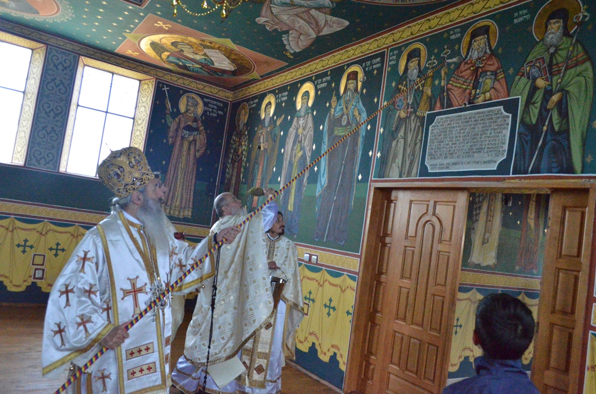 Sfințire de biserică în Duminica Tuturor Sfinților