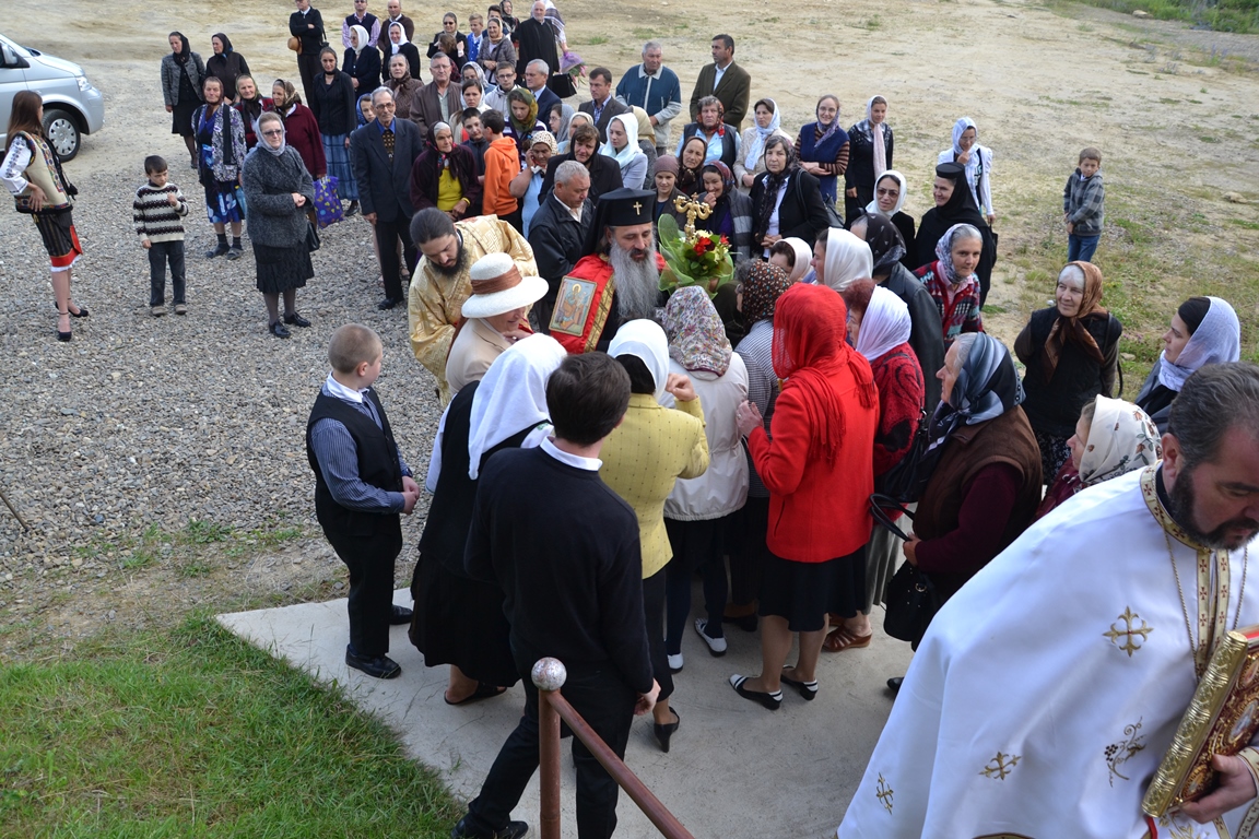 Pe drumul vieții, întăriți duhovnicește Pe drumul vieții, întăriți duhovnicește