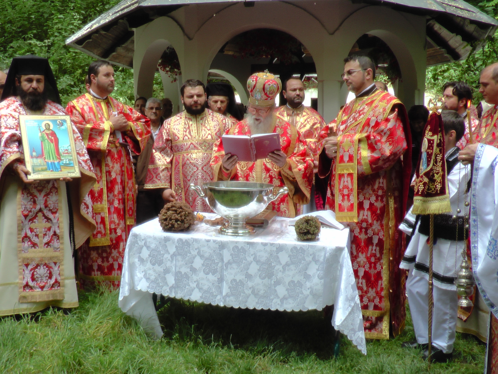 „Sfântul Ioan cel Nou a fost un om smerit, rugător şi milostiv“