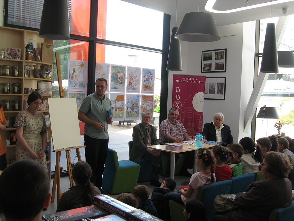 Lansarea cărţii Pasărea fericirii în cadrul evenimentului „O carte cât o întreagă aventură!“