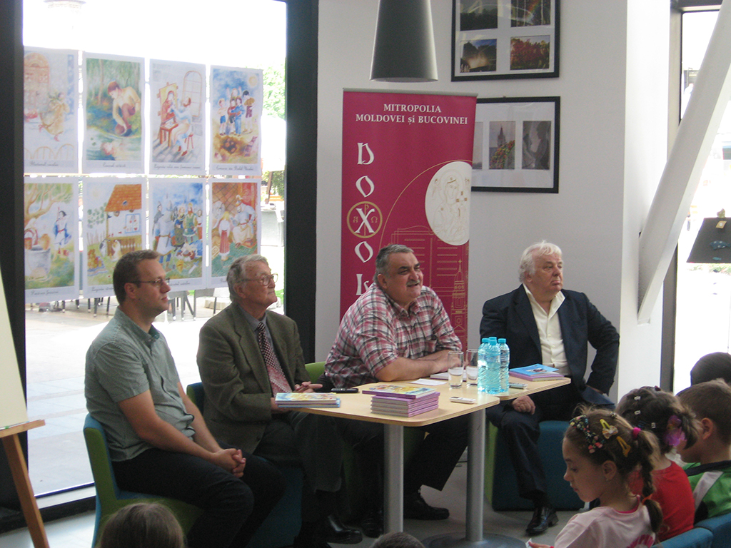 Lansarea cărţii Pasărea fericirii în cadrul evenimentului „O carte cât o întreagă aventură!“