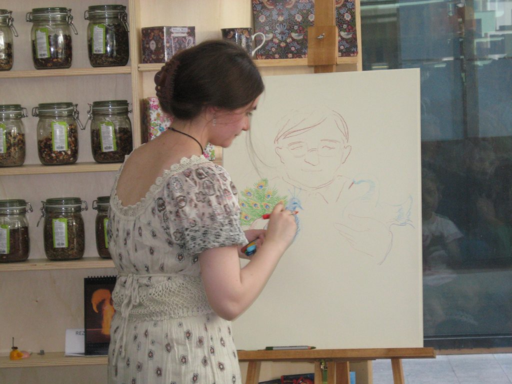 Lansarea cărţii Pasărea fericirii în cadrul evenimentului „O carte cât o întreagă aventură!“