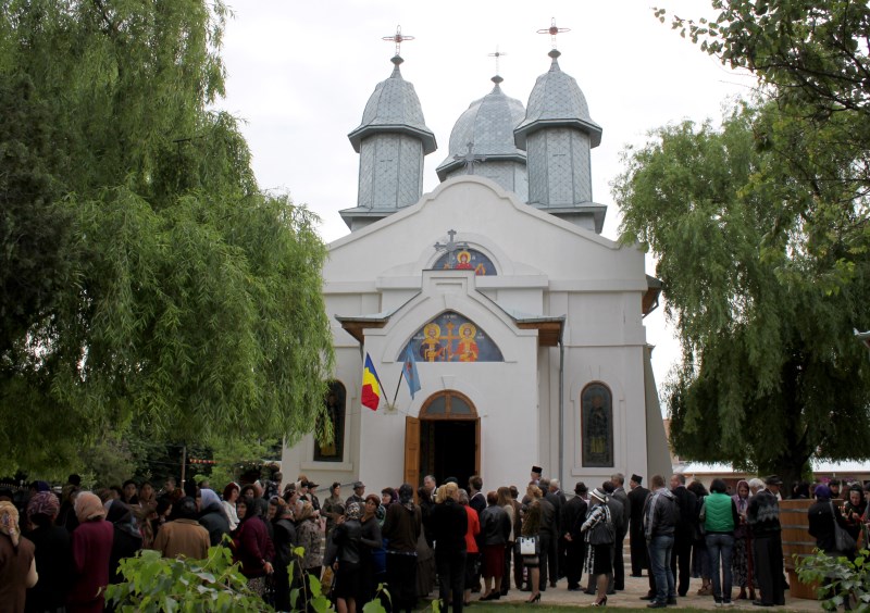 Resfinţirea bisericii din Însurăţei din judeţul Brăila