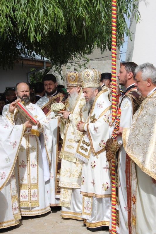 Resfinţirea bisericii din Însurăţei din judeţul Brăila