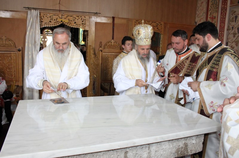 Resfinţirea bisericii din Însurăţei din judeţul Brăila