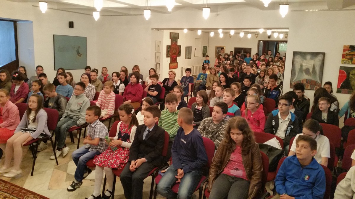 Întâlnire catehetică la Biserica „Adormirea Maicii Domnului“ - Galata