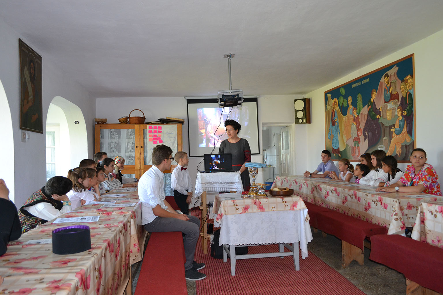 Întâlnire catehetică în Protopopiatul Târgu Neamţ