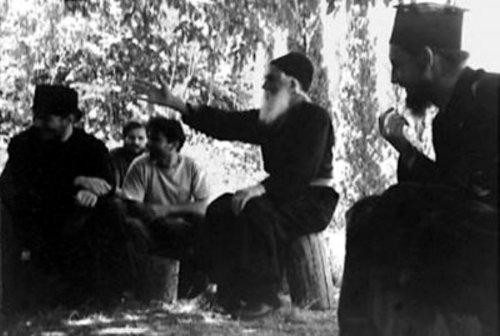 Nepăsarea faţă de Dumnezeu aduce nepăsarea şi faţă de toate celelalte