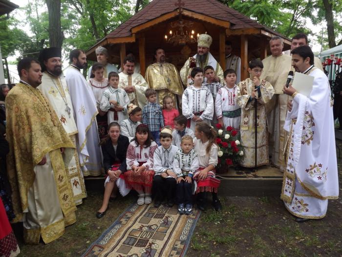 Biserica Parohiei Câmpurelu a fost sfinţită