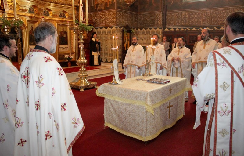 Şedinţa de constituire a Adunării Eparhiale a Arhiepiscopiei Dunării de Jos