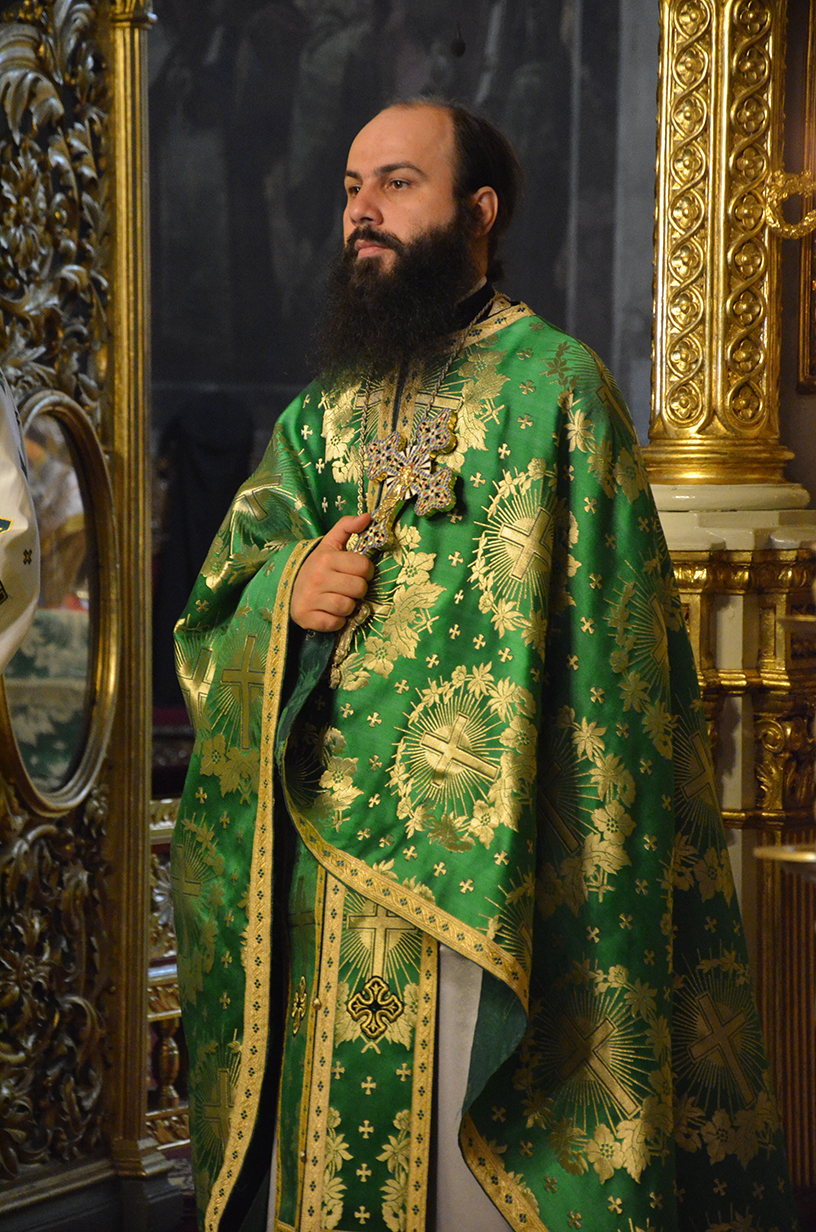 Sfânta Liturghie şi Vecernia plecării genunchilor, oficiate de IPS Părinte Teofan la Catedrala mitropolitană din Iaşi