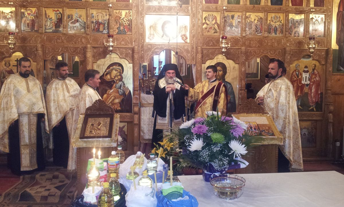 Slujbă arhierească la Mănăstirea Valea Budului