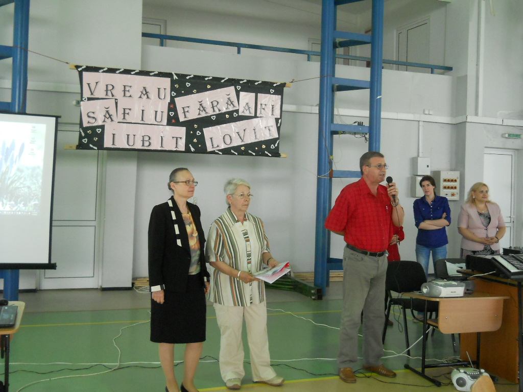 Proiectul educaţional „Vreau să fiu iubit, fără a fi lovit!“, la final