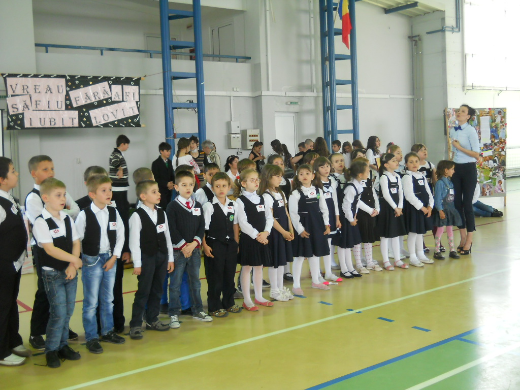 Proiectul educaţional „Vreau să fiu iubit, fără a fi lovit!“, la final