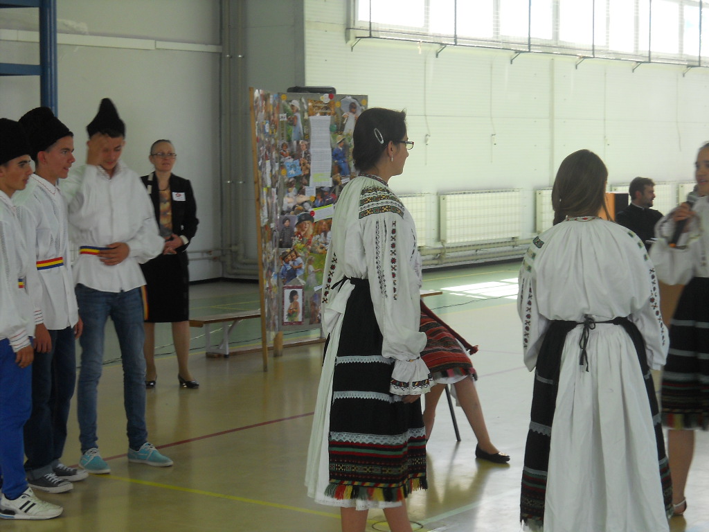 Proiectul educaţional „Vreau să fiu iubit, fără a fi lovit!“, la final