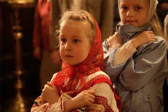 Rosteşte „Tatăl nostru“ Rosteşte „Tatăl nostru“