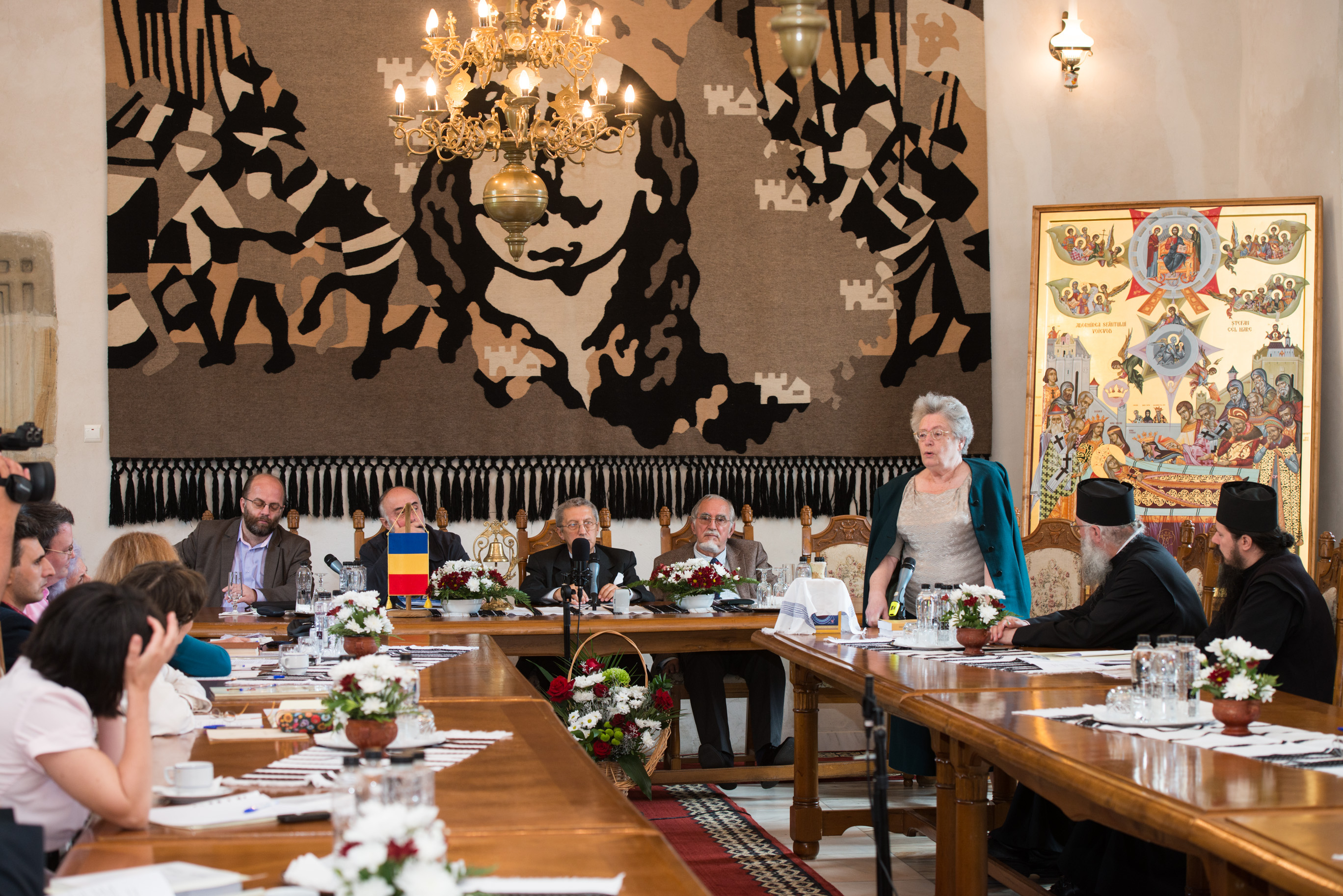 Prima zi a Simpozionului de istorie „Colocviile Putnei“- ediţia a XV-a